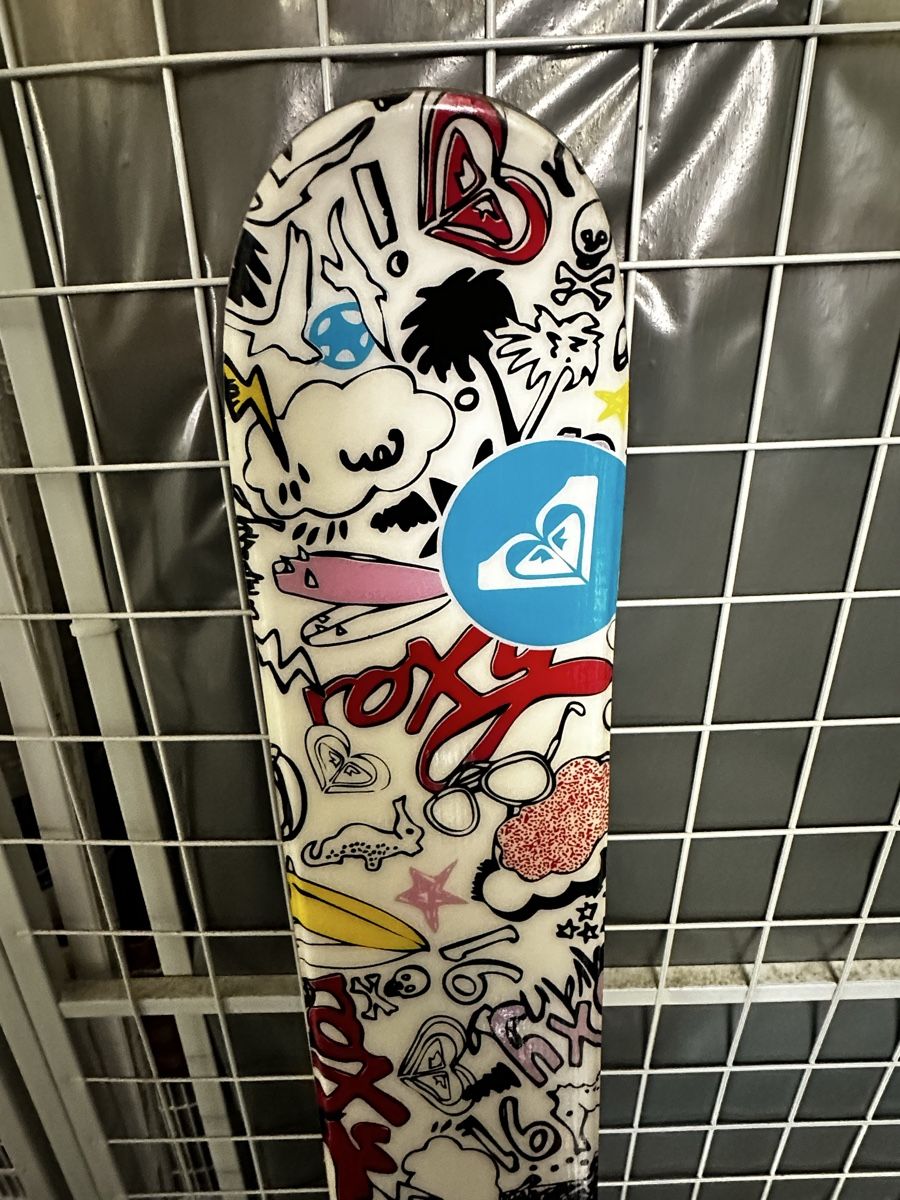 Roxy Skis: Roxy Freestyle-Ski (Frauen) – Gebraucht aus Lyss von REAL-R 1