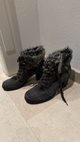 Tamaris Graue Winterstiefeletten mit Fell, Grösse 38