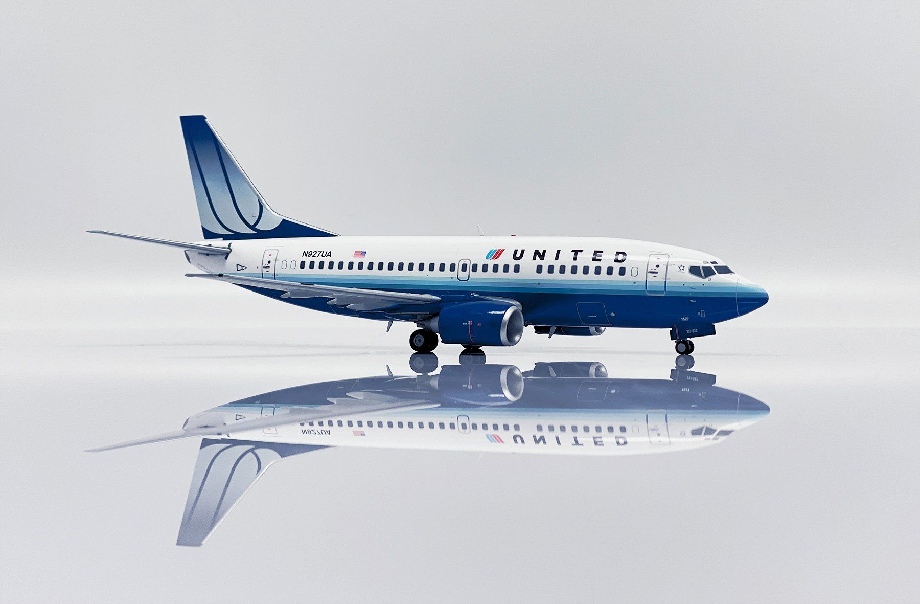 Boeing Kit di modellismo & Modellini statici: B737-500 UNITED – Nuovo e nell'imballaggio originale da Morges venduto da iljamuromez 2