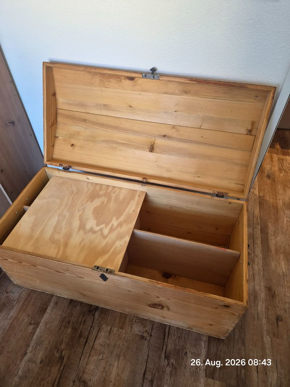 Truhen: Holztruhe – Gebraucht aus Kaltbrunn von melevolpe 1