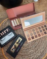 Make-up Set /2 Lidschattenpaletten/2 Paar Wimpern