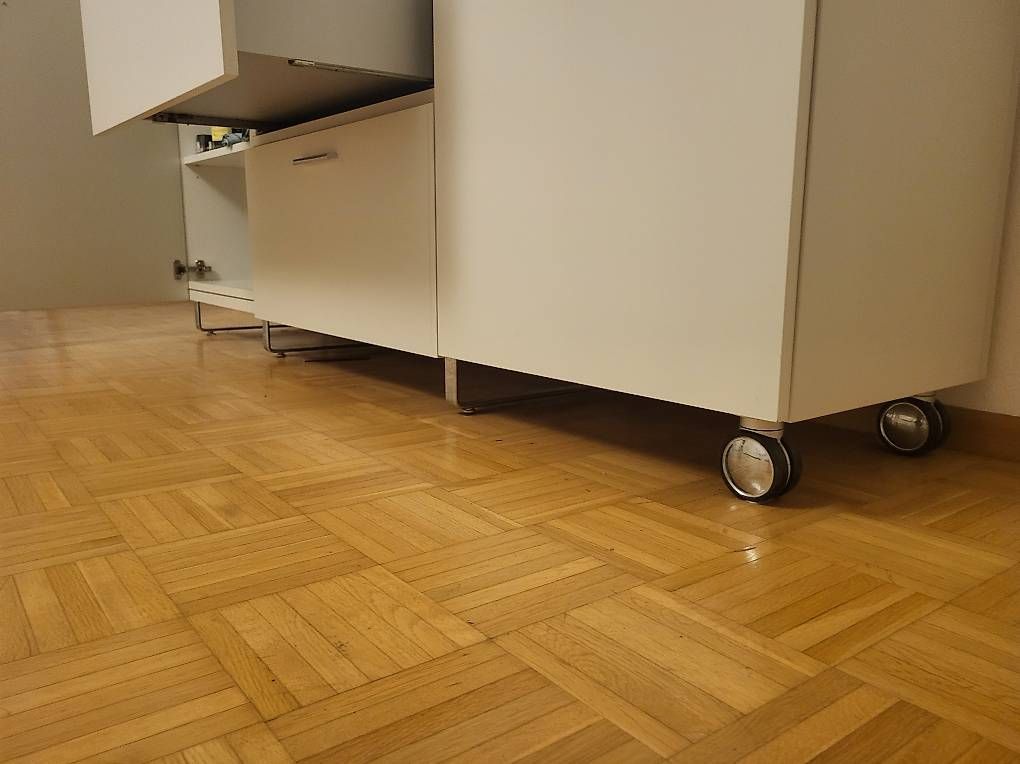 Kommoden: Sideboard (Pfister?) – Gebraucht aus Basel von tar_5bbt
