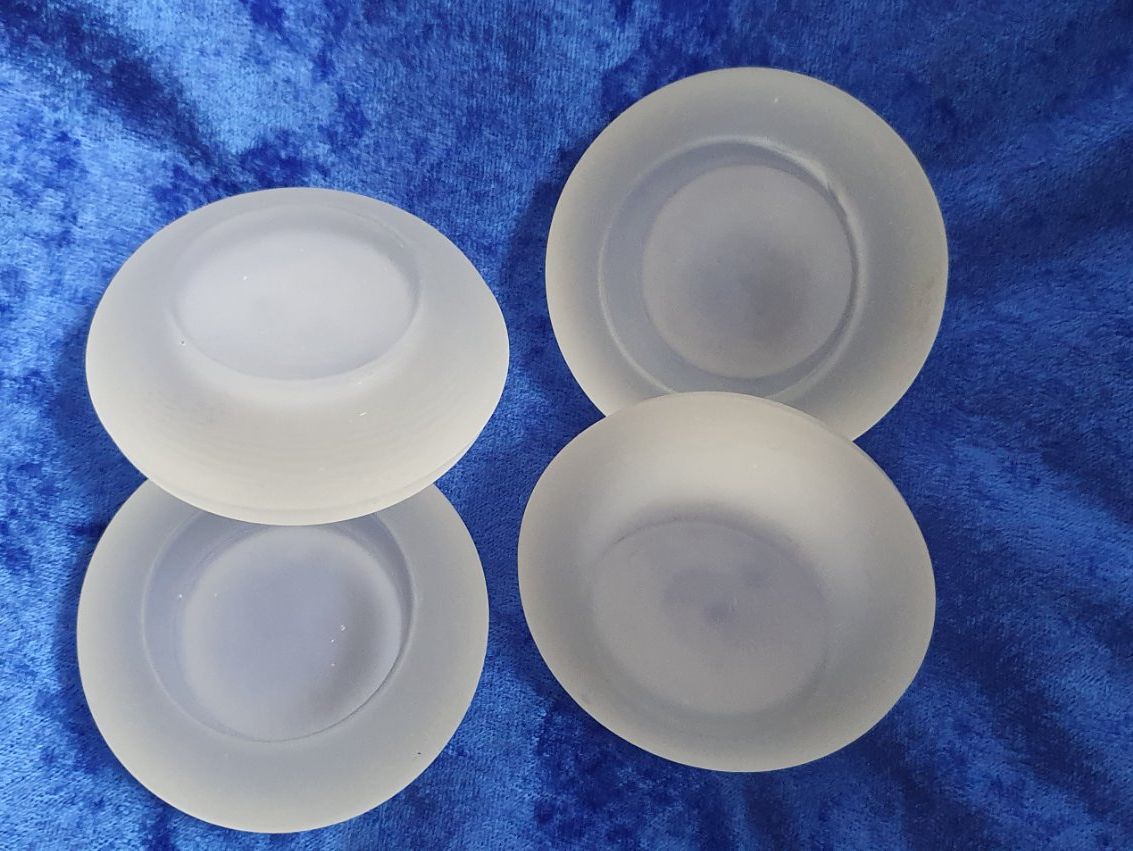 Tutte le decorazioni: 4 Milchglas Teelicht Halter – Usato da Läufelfingen venduto da jac_vp95 1