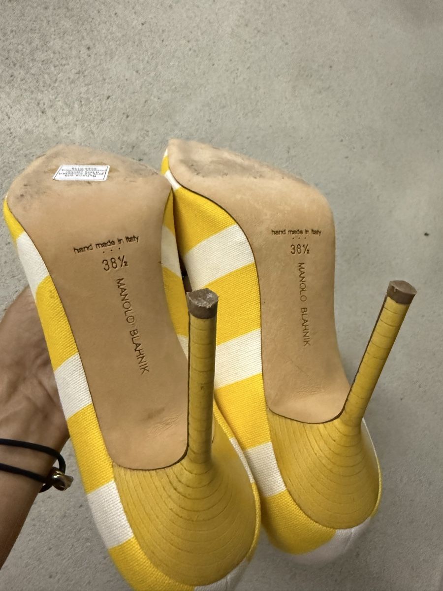 Manolo Blahnik Scarpe da donna: Manolo Blahnik canvas striped heel pump, 38.5 – Nuovo (secondo la descrizione) da Zürich venduto da EShopping81 6