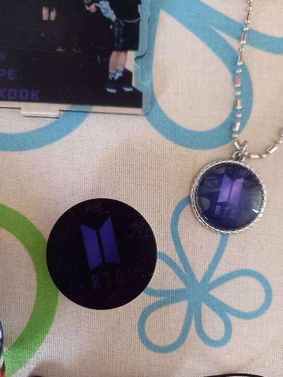 Portachiavi: BTS  Fanartikel – Usato da Muttenz venduto da Chipsy2009 1