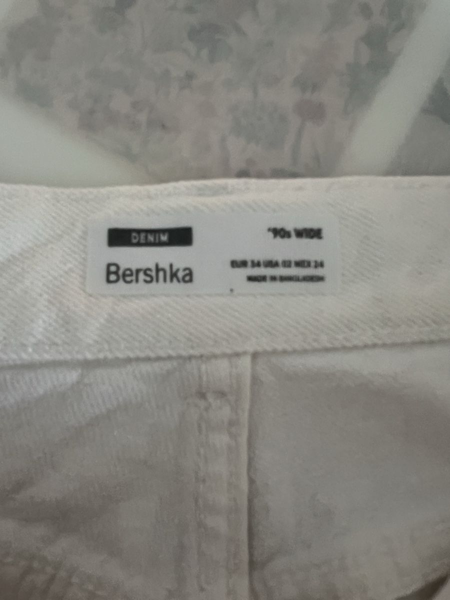 Bershka Jeans: Bershka 90‘s Jeans Grösse 34 – Gebraucht aus Wettingen von Jaaani 3