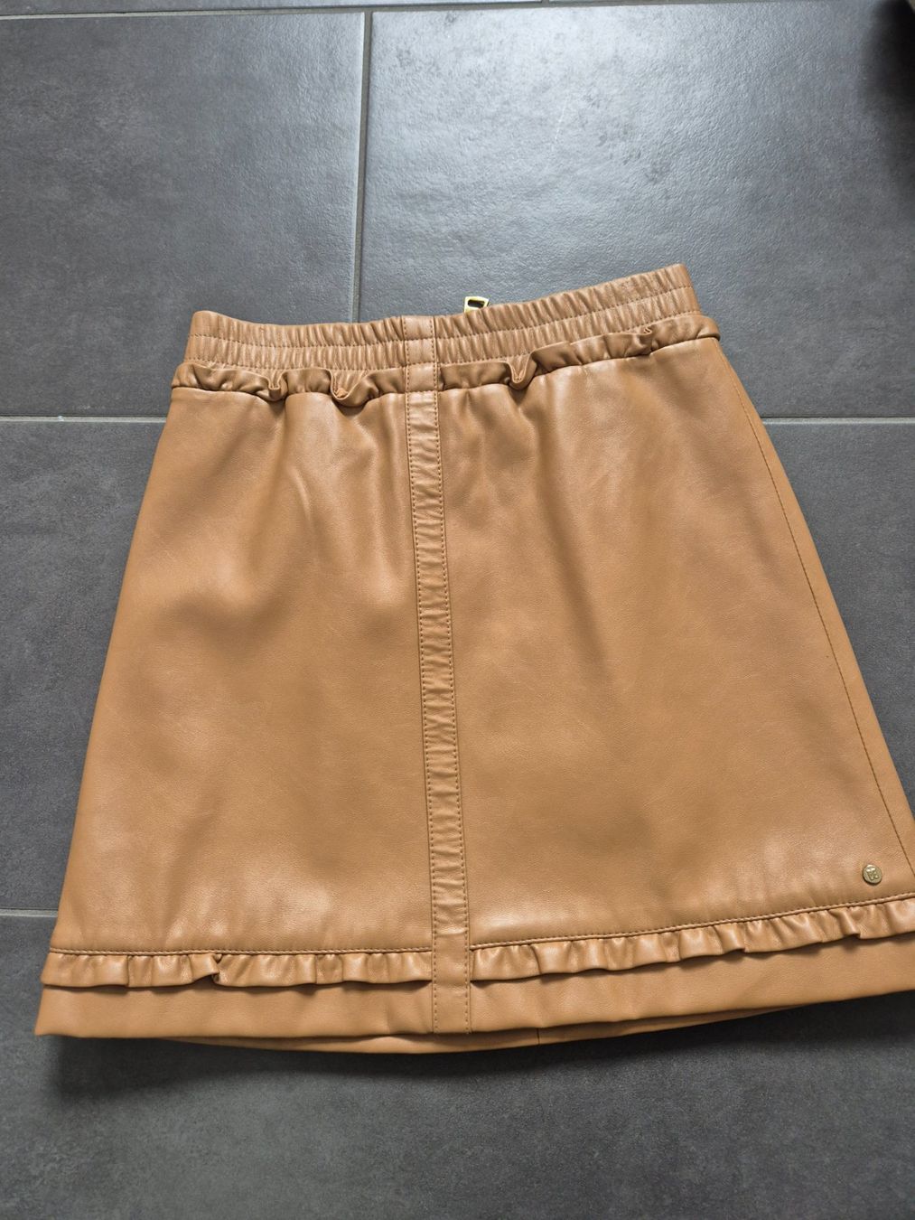 Gonne: Nikkie faux leather skirt – Usato da Zürich venduto da monadiederich
