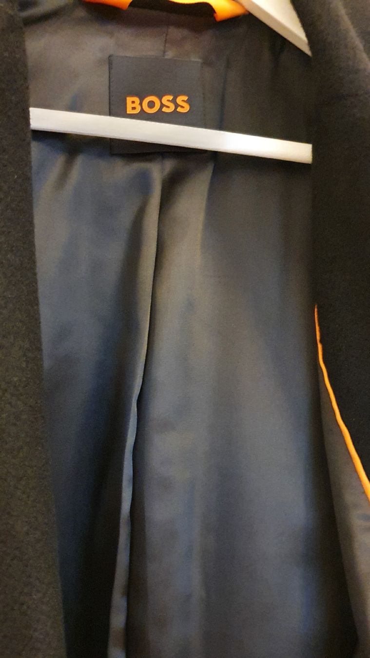 Hugo Boss Mäntel: Boss Mantel – Neu (gemäss Beschreibung) aus Basel von and_xs78 4