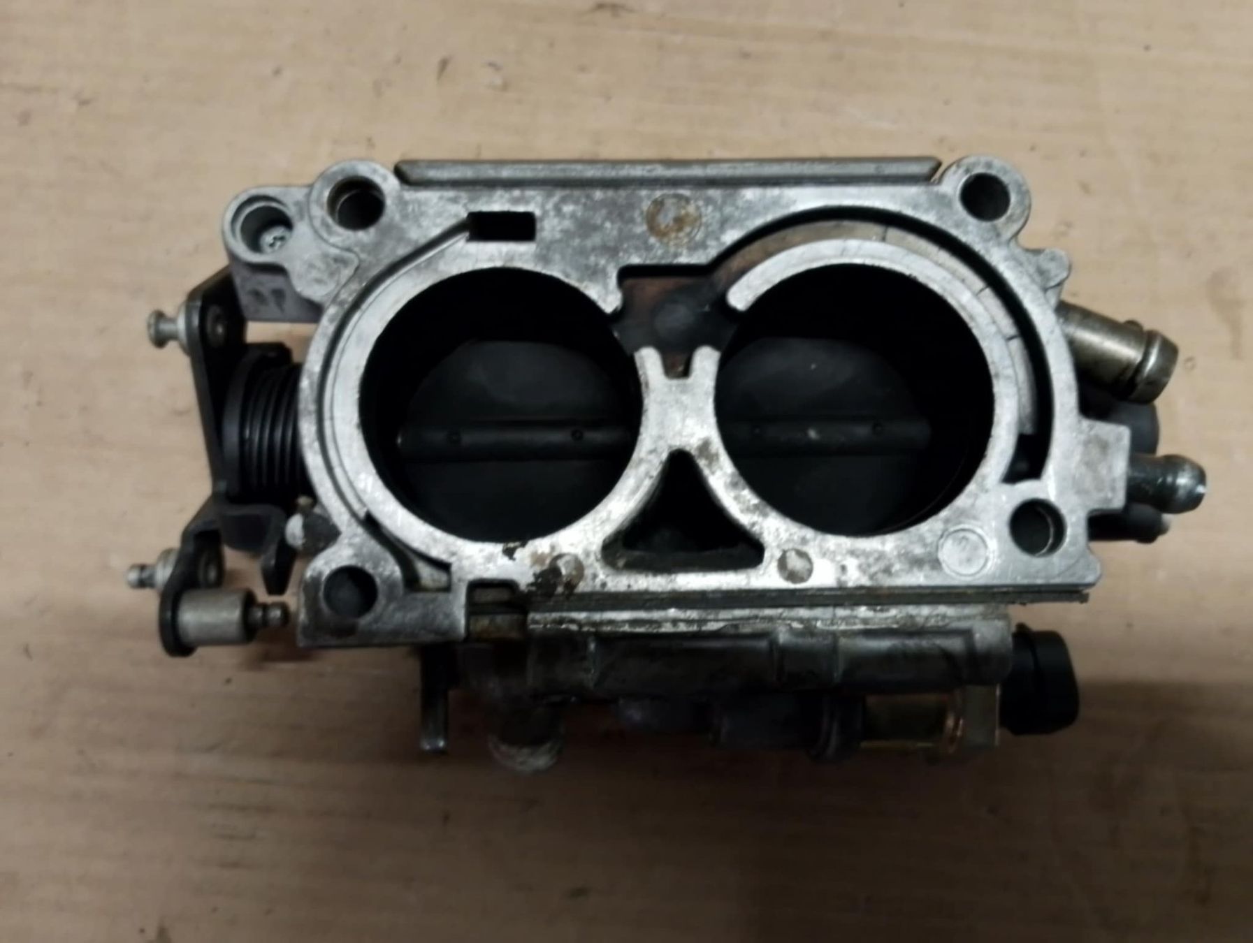 GM Tutti pezzi di ricambio auto: GM Tuned Port Injection Drosselklappe – Usato da Niedergösgen venduto da usc_tt5r 7