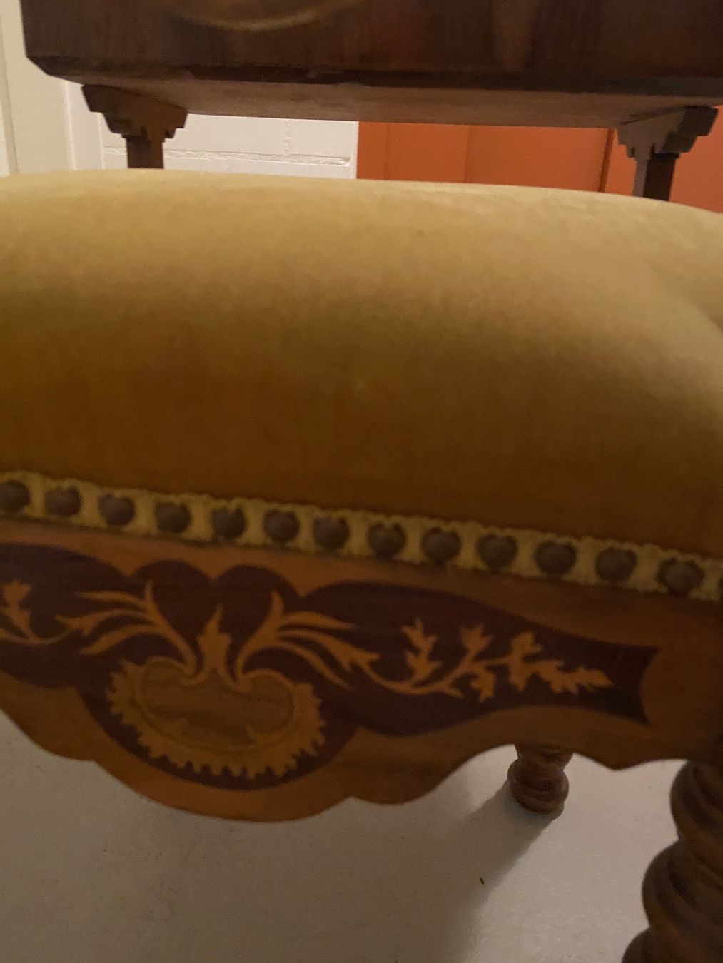 Sedie: Antiker stuhl bobbin mit intarsien wunderschön – Usato da Gipf-Oberfrick venduto da Iberico 5
