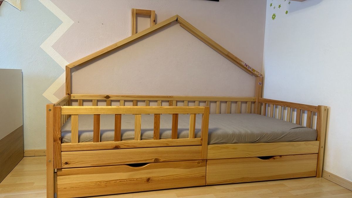Letti: Kinderbett 90 x 200cm – Usato da Samedan venduto da Tiina__93 1