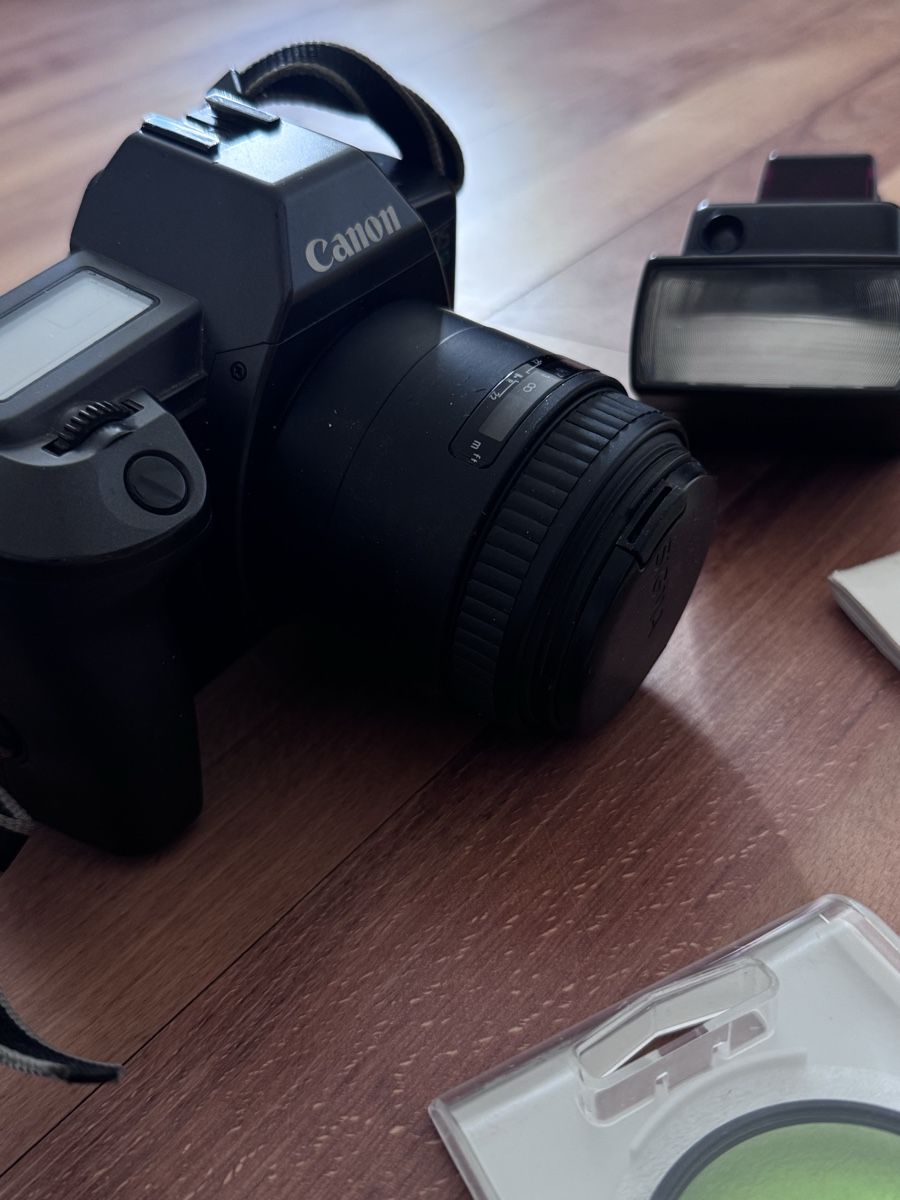 Canon Kamera: spiegelreflexkamera, canon eos 600 mit zubehör – Gebraucht aus sargans von lnoa 3