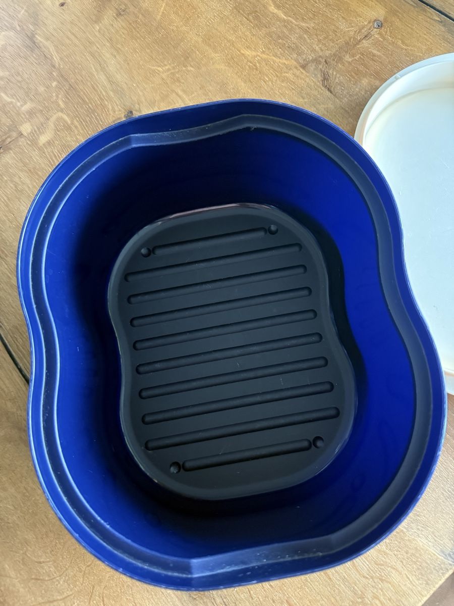 Recipients et similaires: Tupperware Aufbewahrungsbox/Brotkasten – Neuf (Voir description) à Perlen par SPICE24 2