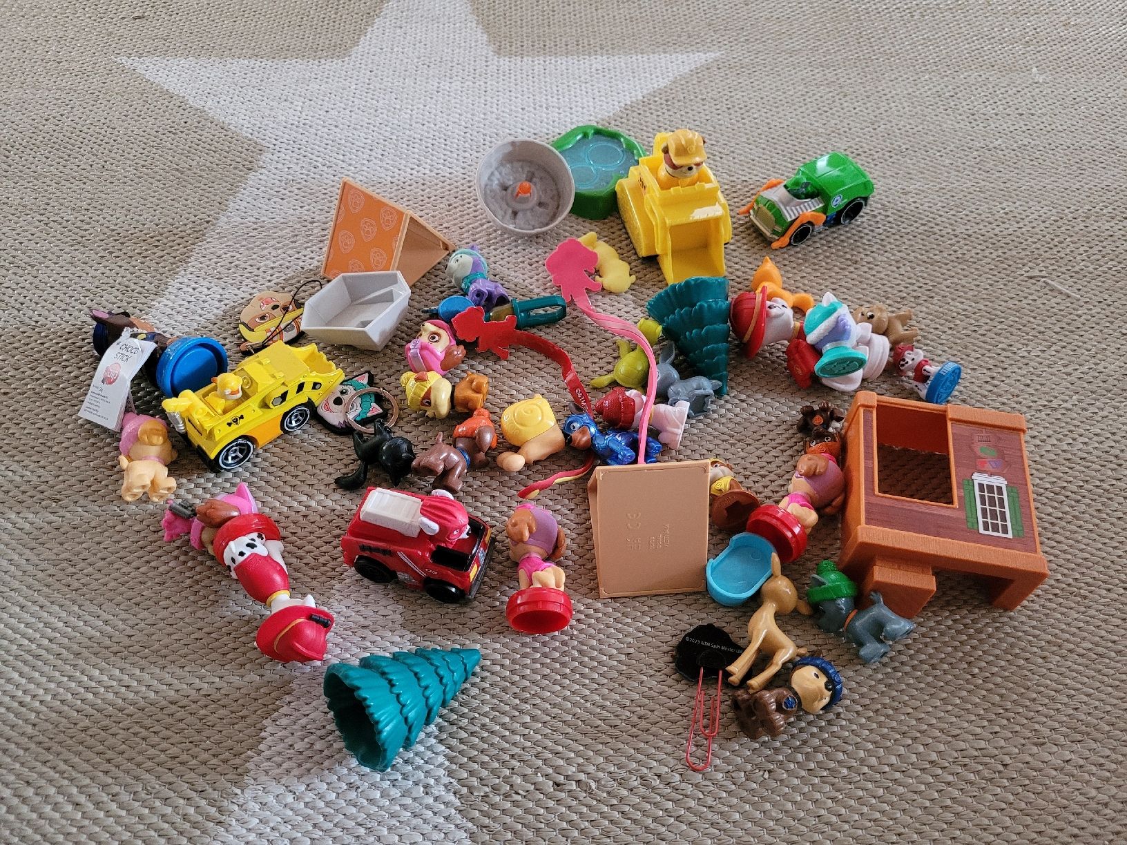 Giocattoli: diverse Paw Patrol Artikel – Usato da Inwil venduto da Flower2325