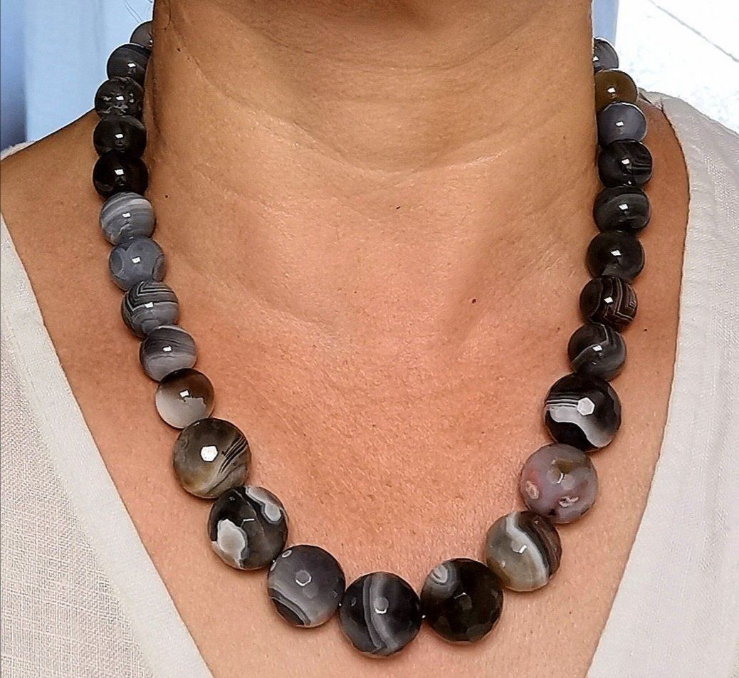Catenine: Collier Ag 925 en agate du Botswana – Nuovo e nell'imballaggio originale da Veyrier venduto da Leilazizou 2
