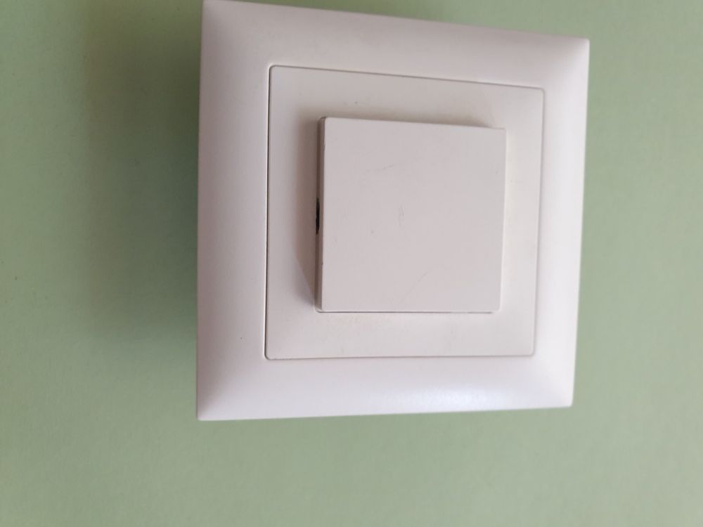Schalter Schema 3 (Gebraucht) in Wettingen für CHF 15 – mit Lieferung ...