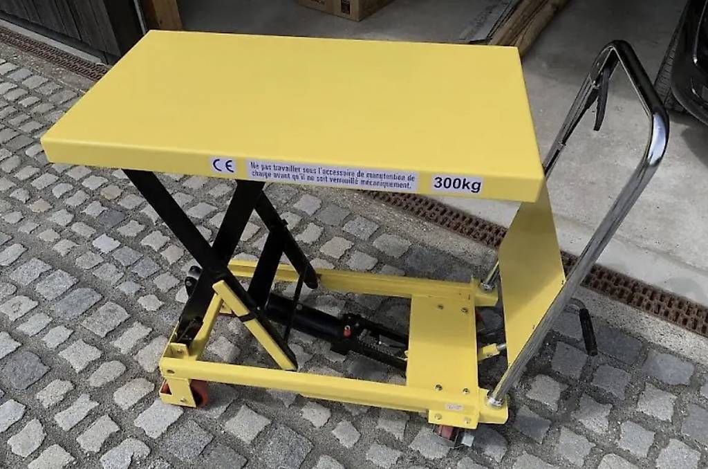 Hebebühne & Wagenheber: Hubtisch Okay 300kg – Gebraucht aus Baar von fil_gs5q