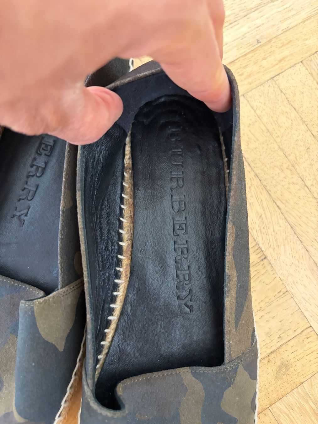 Burberry Damenschuhe: Burberry espadrilles 39 (damen) – Gebraucht aus Baar von ViennaG 1
