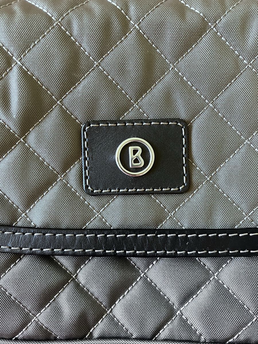 Bogner Taschen für Damen: Bogner Umhängetasche Olivgrün – Neu (gemäss Beschreibung) aus Gümligen von svaud 1