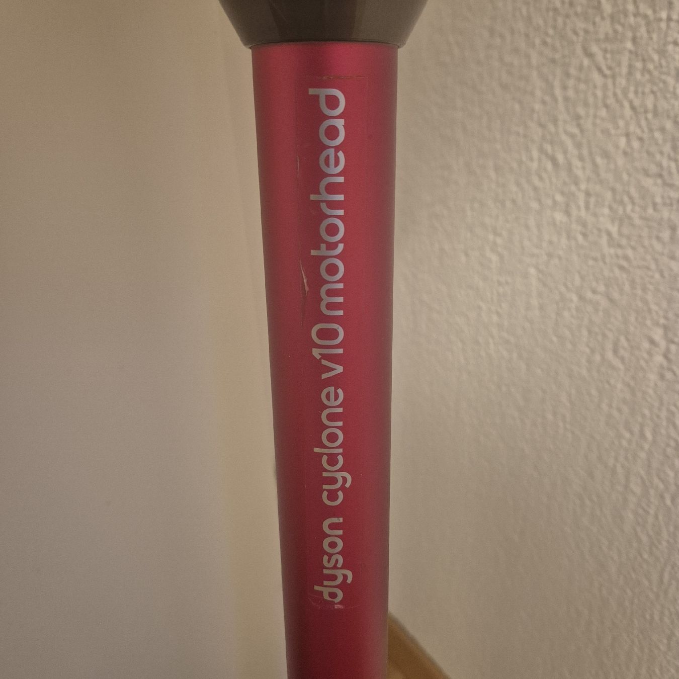 Dyson Aspirateurs & Accessoires: Dyson Cyclone V10 – D'occasion à Beckenried par Charles007 1