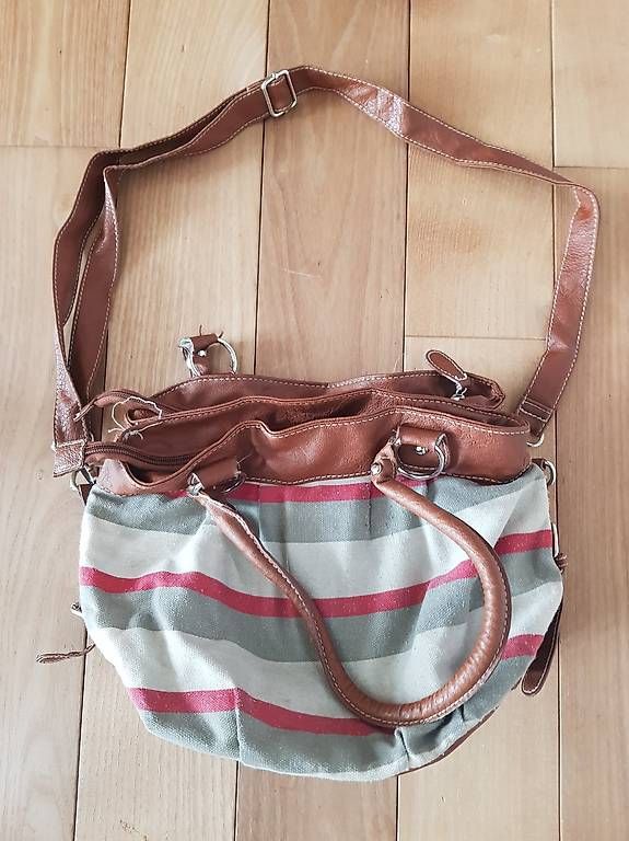 Sacs: Tasche – D'occasion à Vaz/Obervaz par ris_d52c