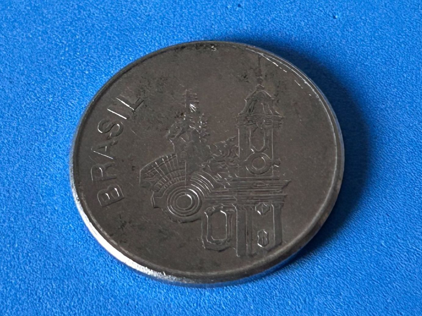 Tutti le monete: Brazil - 20 Centavos 1982 – Usato da Corcelles NE venduto da AJKader 1