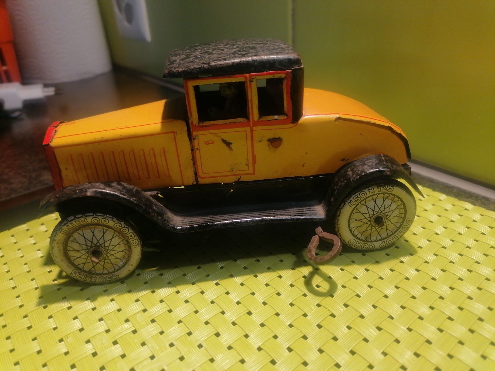 Distler Spielzeuge: Blechsplelzeug auto J Distler 1925-35 – Gebraucht aus Biberist von troedlerheinz 2