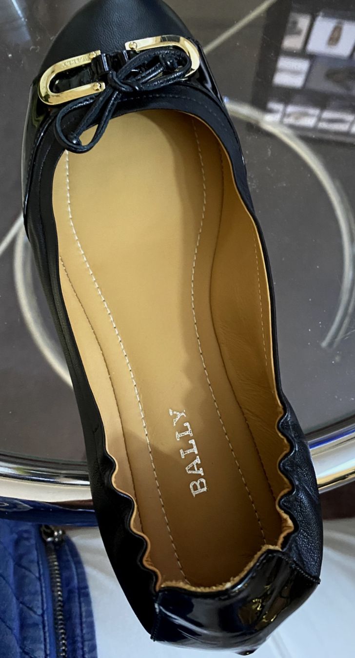 Bally Damenschuhe: BALLY Ballerinas "Bacin" Slipper lSchwarz Lackleder 35,5 – Neu und originalverpackt aus Volketswil von praxis12 2