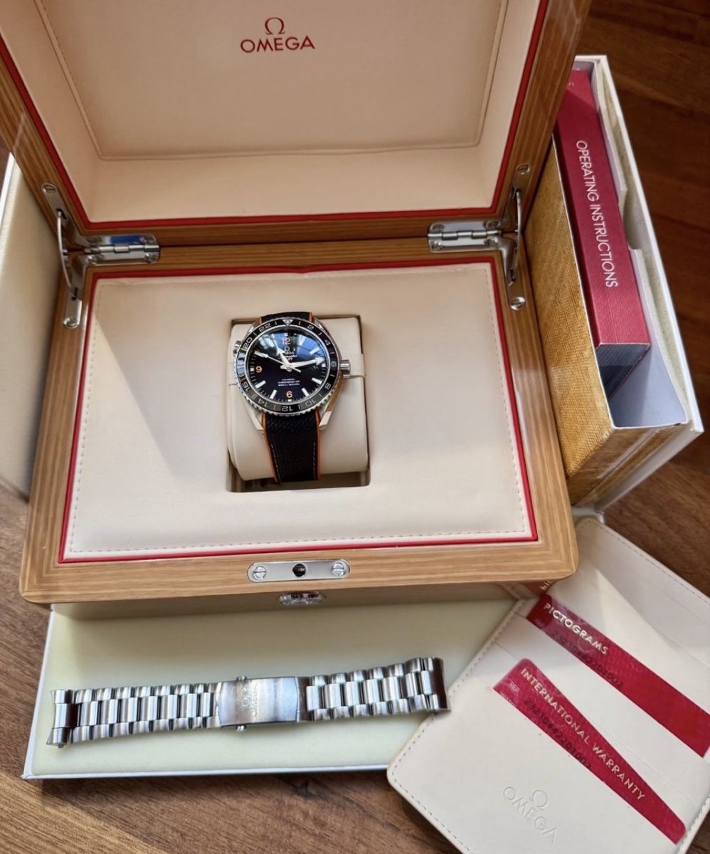 Omega Uhren: Omega Seamaster Planet Ocean Gmt ab 1.- – Gebraucht aus Hunzenschwil von gen_c79v
