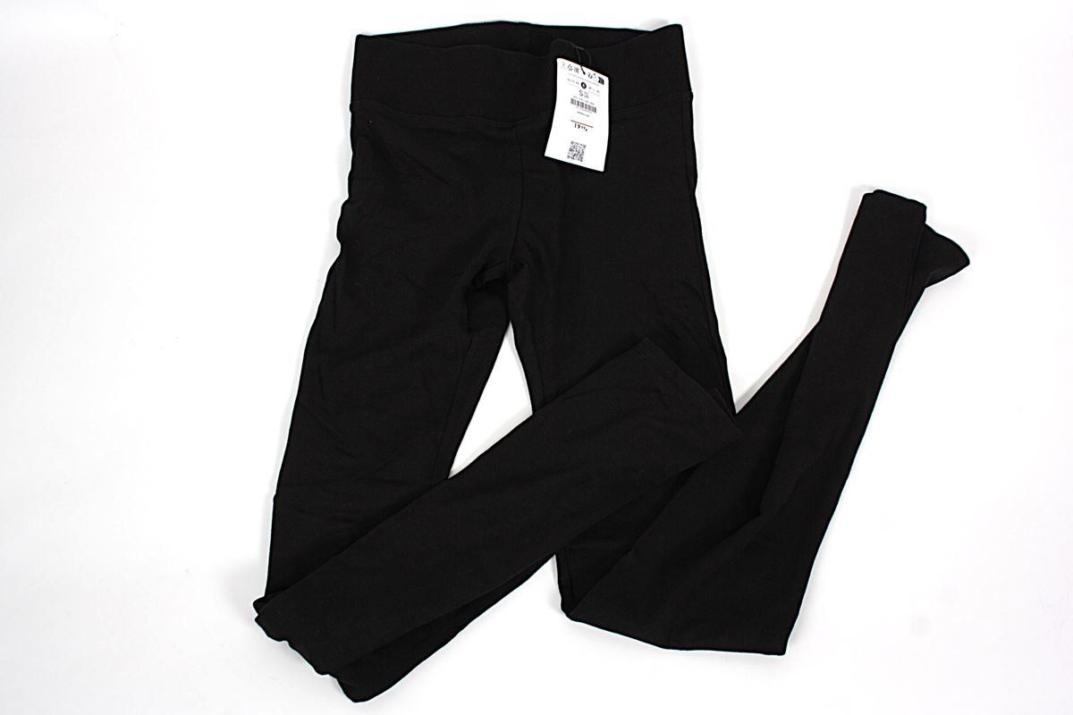 Bershka Hosen: BERSHKA Stoffhose schwarz S – Gebraucht aus Zollikofen von Restwert_Zollikofen