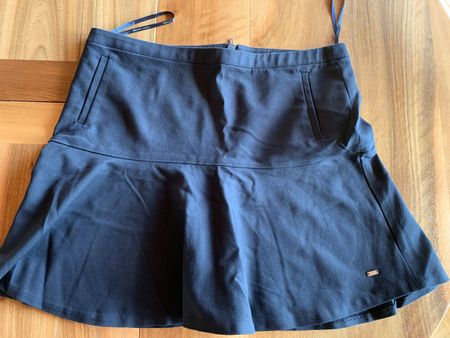 Tommy Hilfiger Rock, Grösse 10, schwarz, Top Zustand!