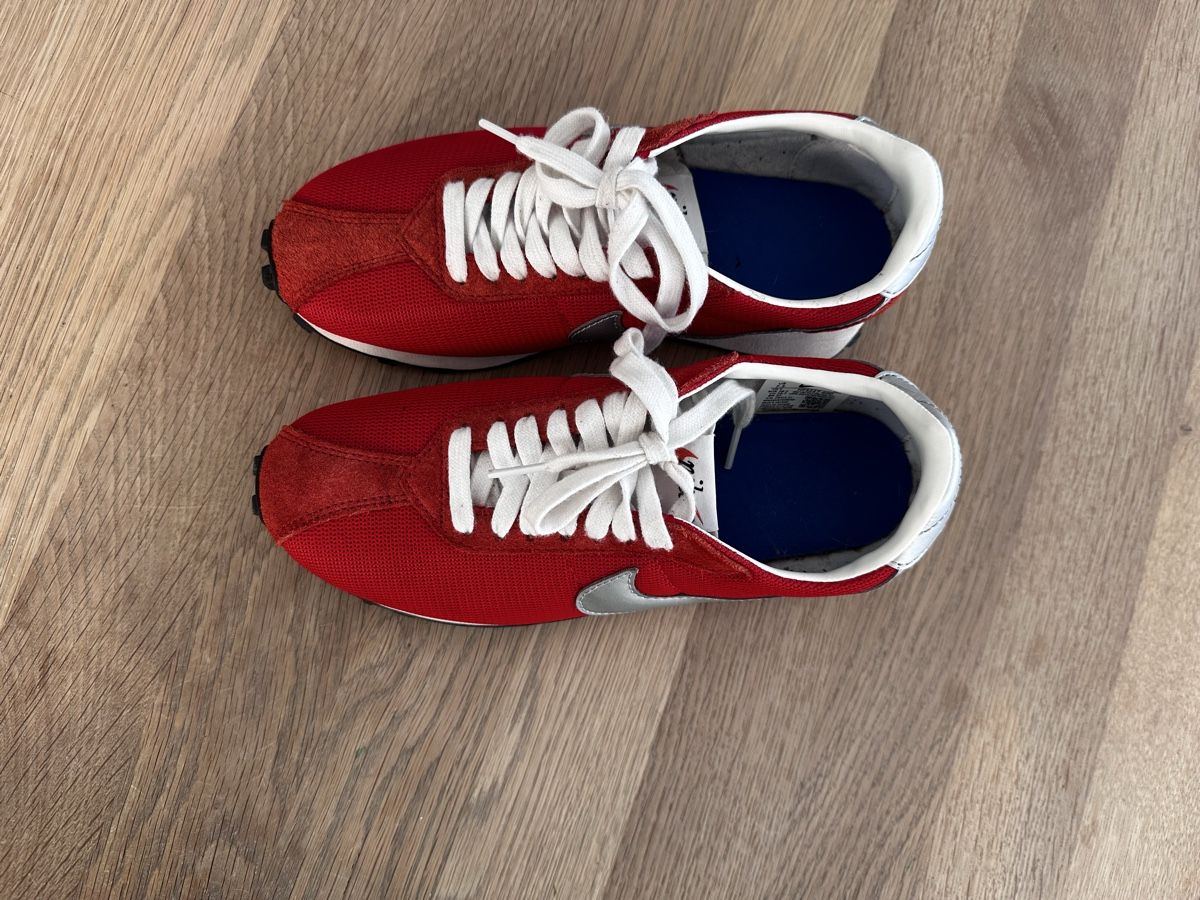 Nike Scarpe da donna: Nike Damen Sneaker Gr. 38.5 – Usato da Suhr venduto da gru_zp5t 2