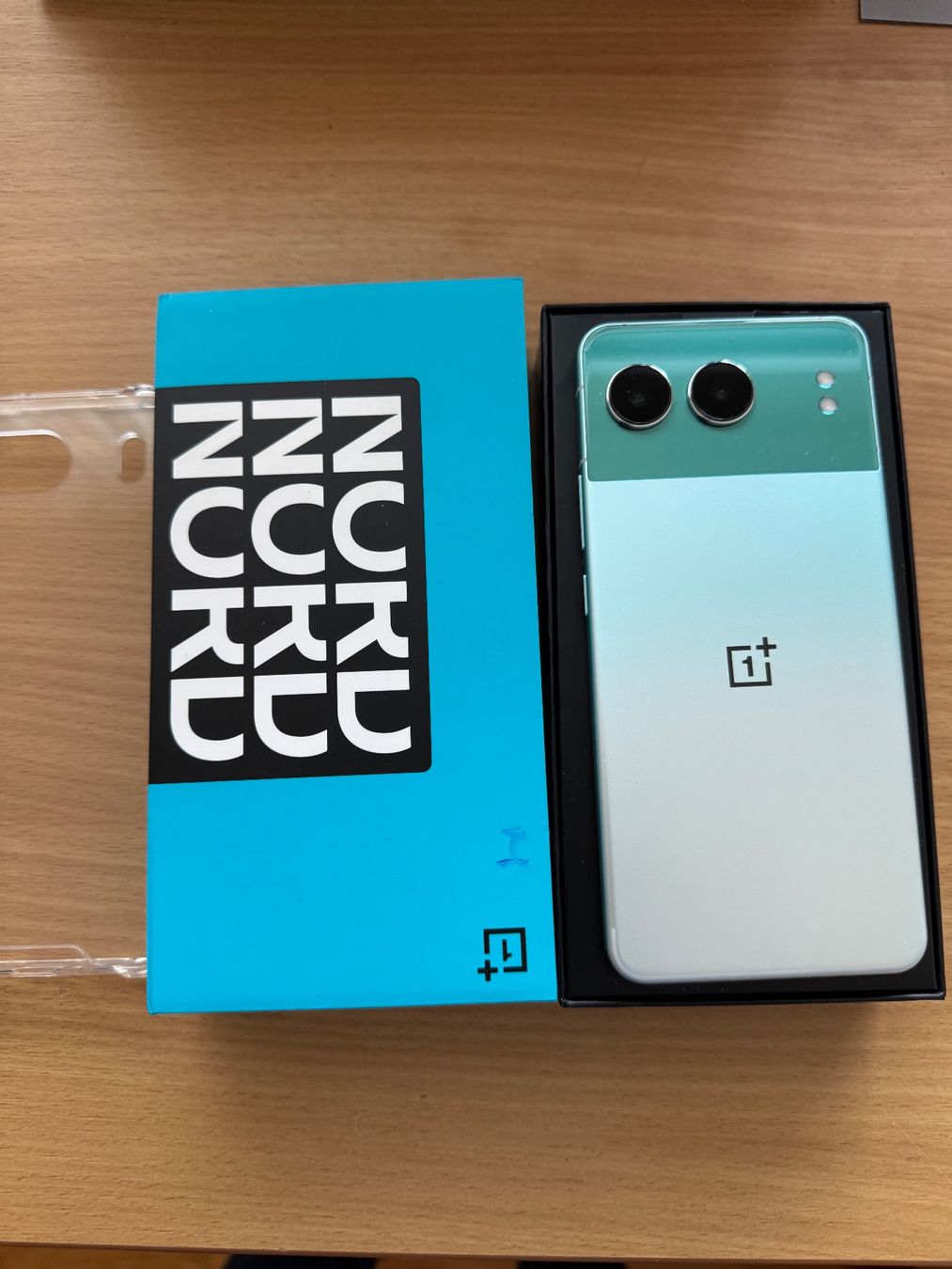 OnePlus Telefoni cellulari / Smartphones: Oneplus nord 4 oasis green 256 GB – Nuovo (secondo la descrizione) da Netstal venduto da Toska7 1