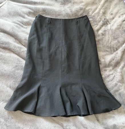 New skirt new size S