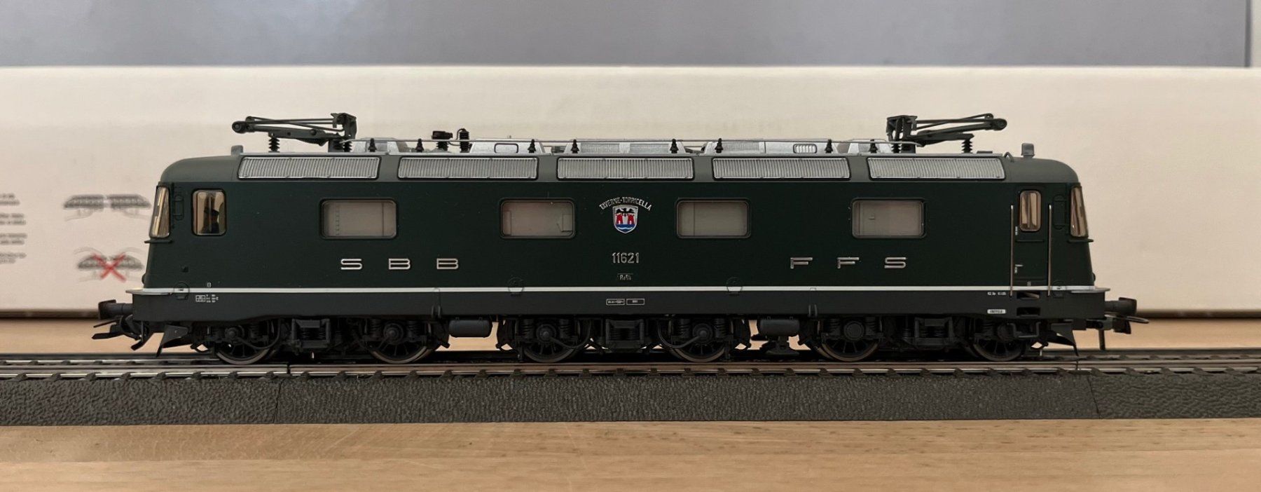 Roco Modellini di ferrovie: SBB Re 6/6 Roco - AC digital – Usato da Winterthur venduto da dond1 2