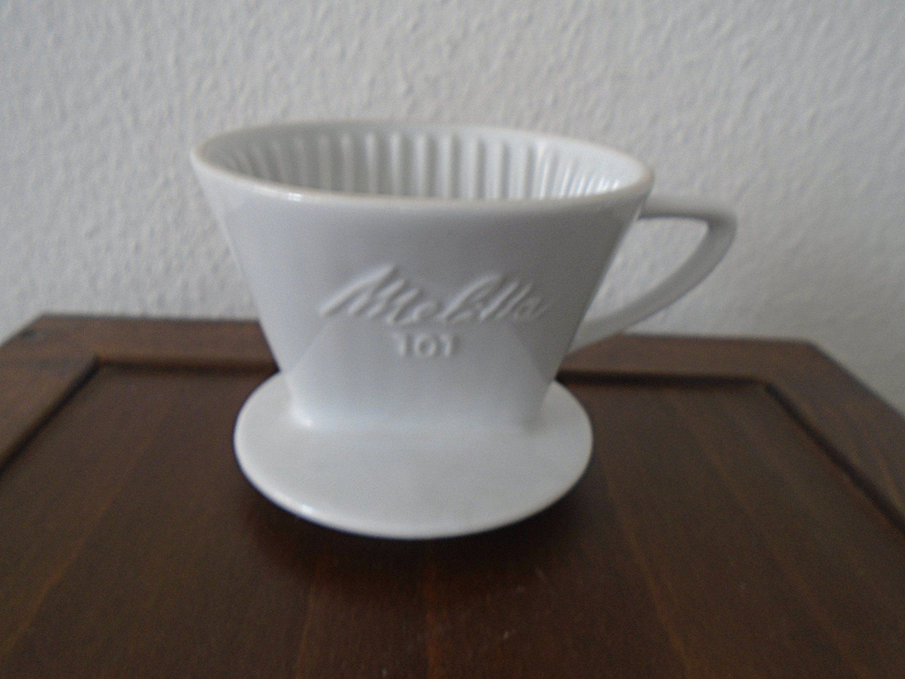Altro per la casa: kleiner MELITTA Kaffeefilter 101 / ca. 8,3cm hoch – Usato da Pfeffingen venduto da Elfenstein 1