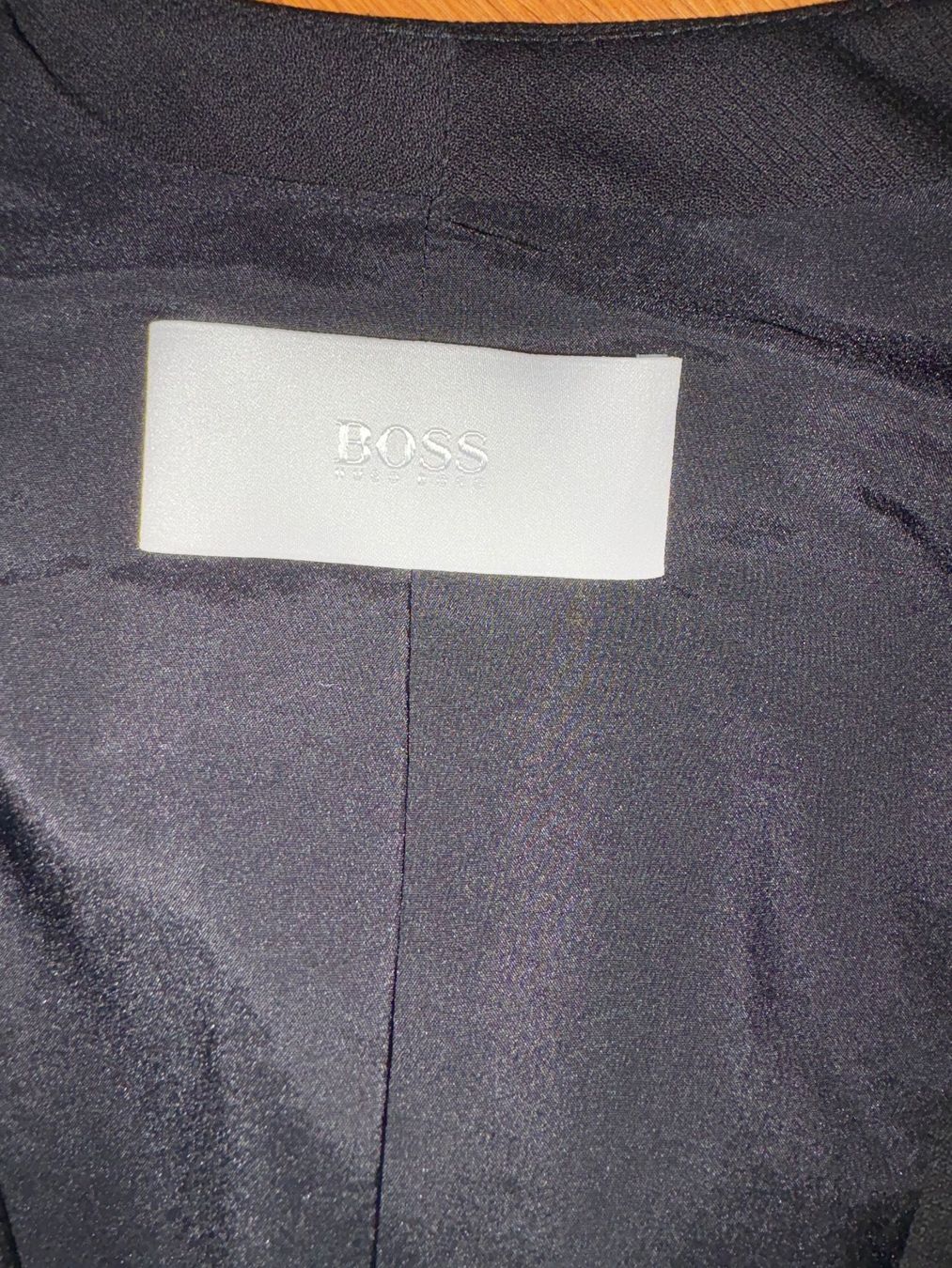 Hugo Boss Giacche: Minimalistischer Blazer von BOSS, Gr. 34 – Usato da Zürich venduto da triangular 2