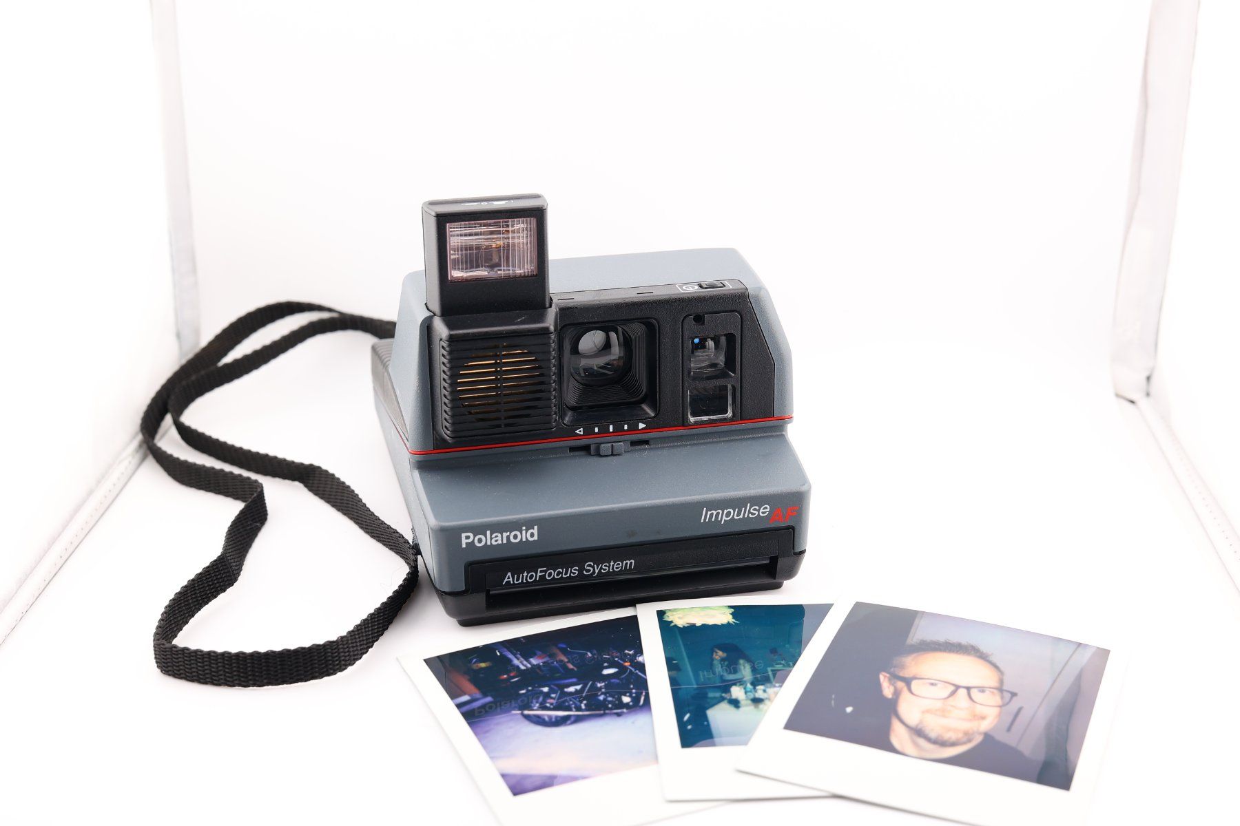 Polaroid Fotocamera: Polaroid Impulse AF mit Autofokus – Usato da Eichberg venduto da henrikinch