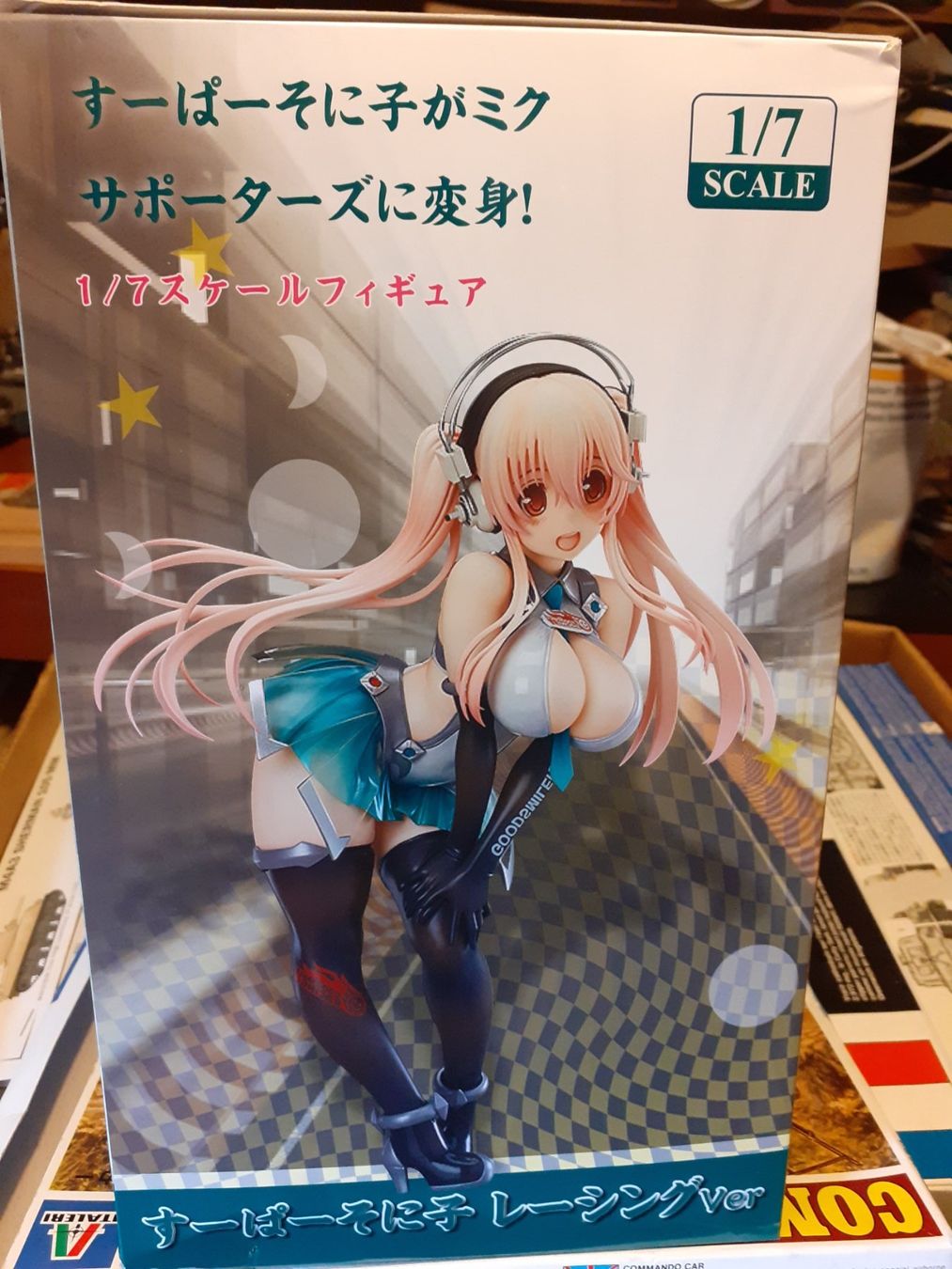 Statuette: Manga Figur Super Sonico – Nuovo (secondo la descrizione) da Zürich venduto da Crocuda 4