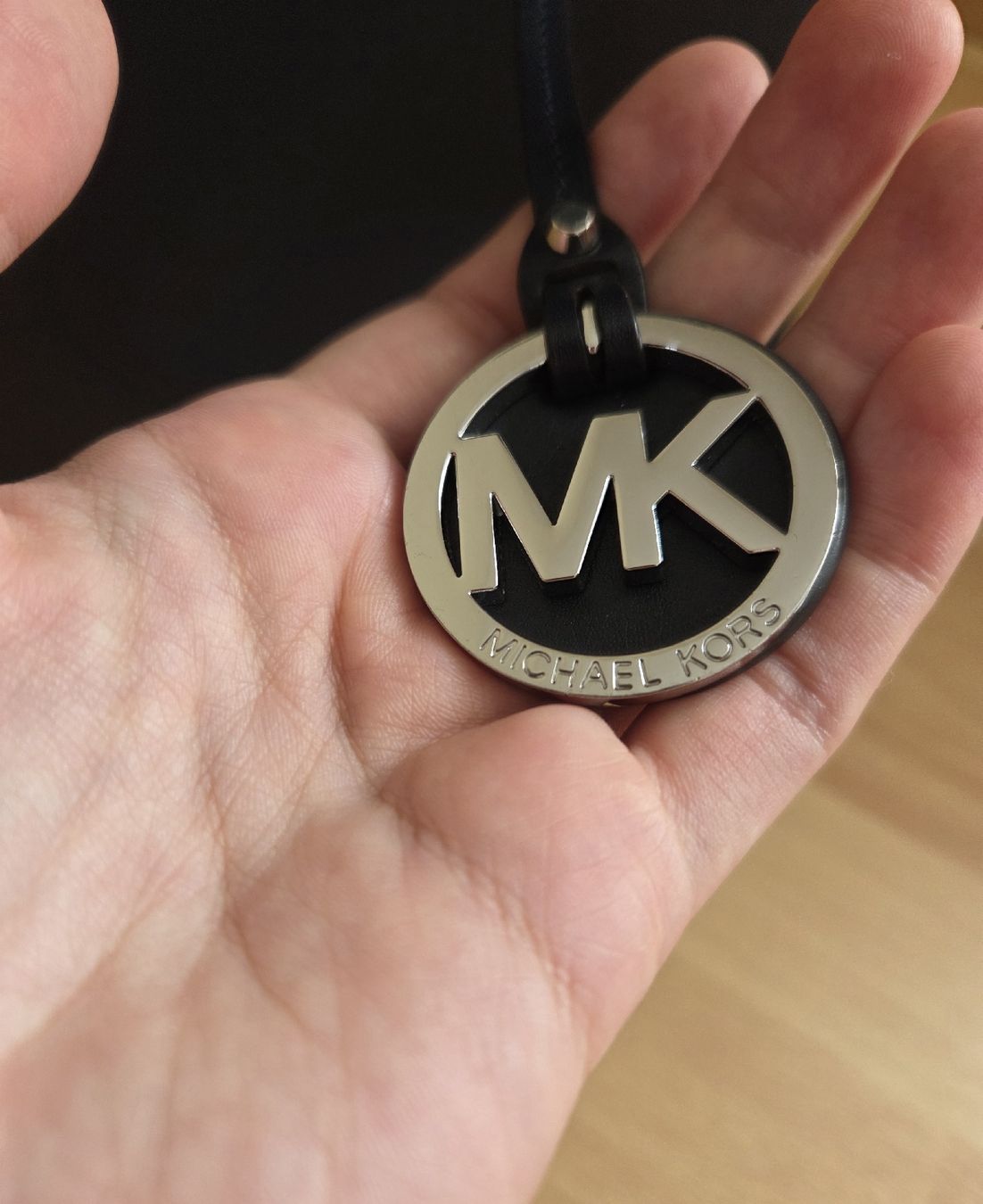 Michael Kors Sacs femmes: Michael Kors Tasche Shopper – D'occasion à Bazenheid par Mermaid07 2