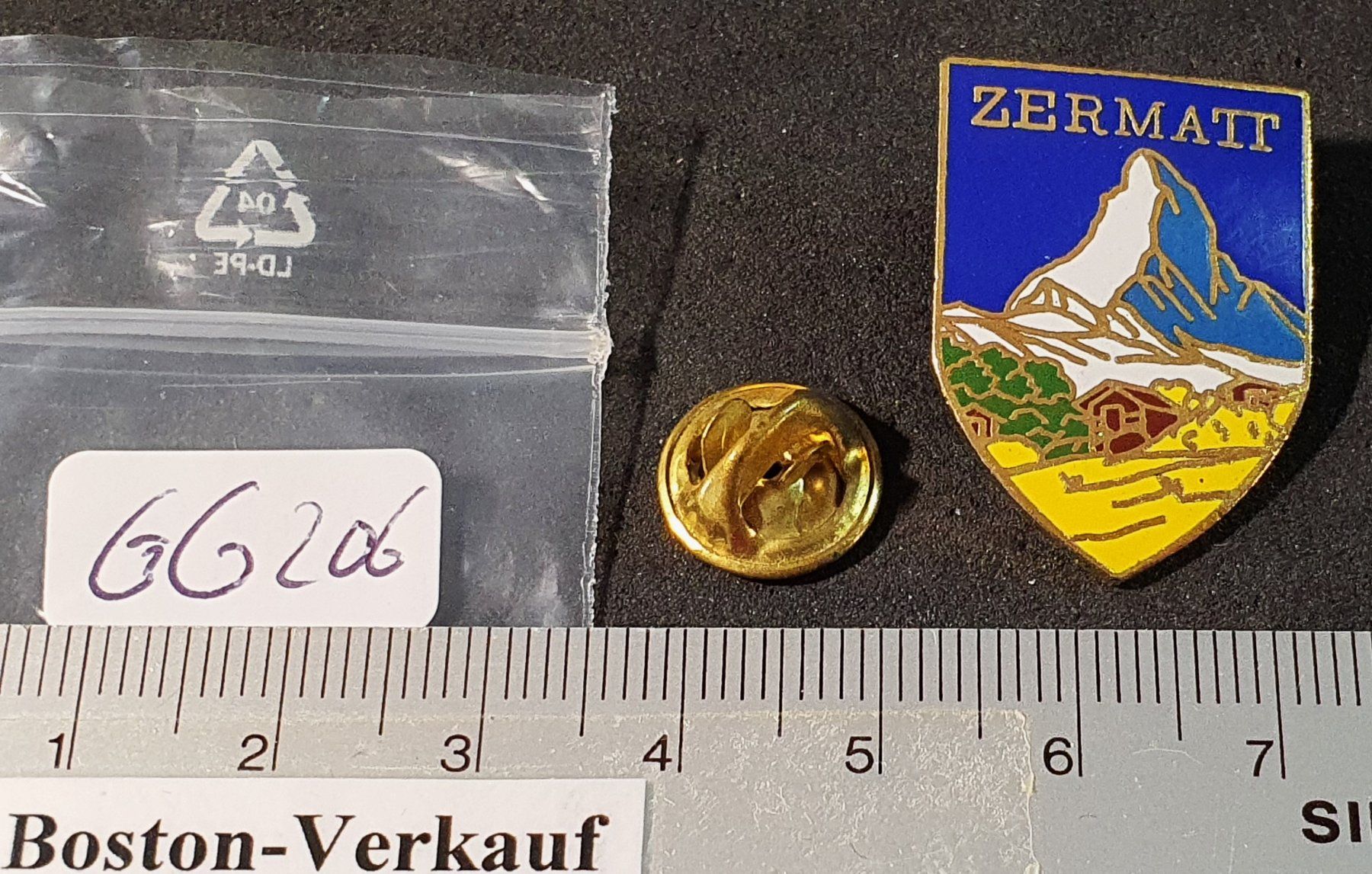 Plaketten & Abzeichen: GG206 - Pin Zermatt Matterhorn – Gebraucht aus Reinach BL von Boston-Verkauf 1