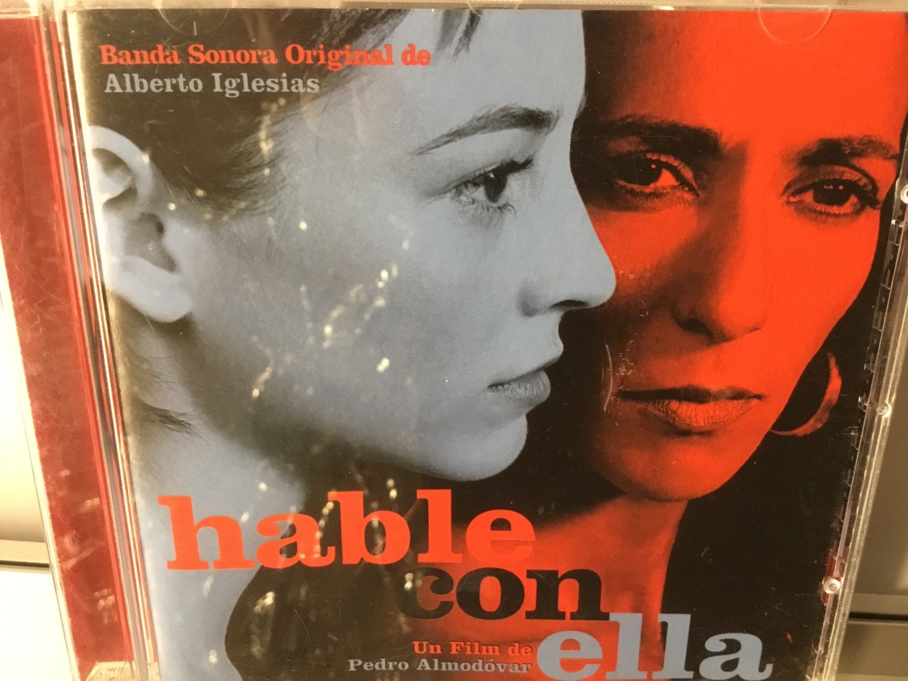 CD: Hable con Ella - Almodóvar Soundtrack - CD    o – Usato da Thierachern venduto da sweden08