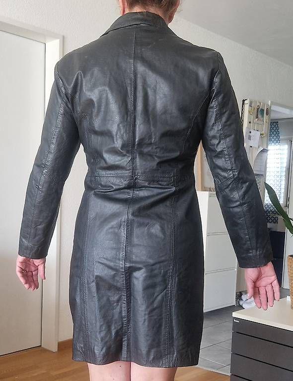 Cappotti: Echtleder Mantel / Trenchcoat - Gr 42 – Usato da Bülach venduto da Alex_Prado 1