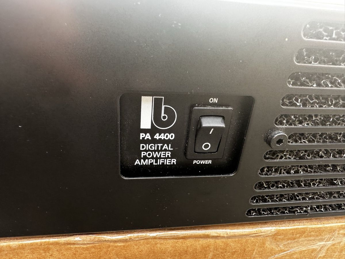 Amplificatori: Ib PA 4400. 4 Channel ClassD Amplifier. – Usato da Zürich venduto da deftwow 3