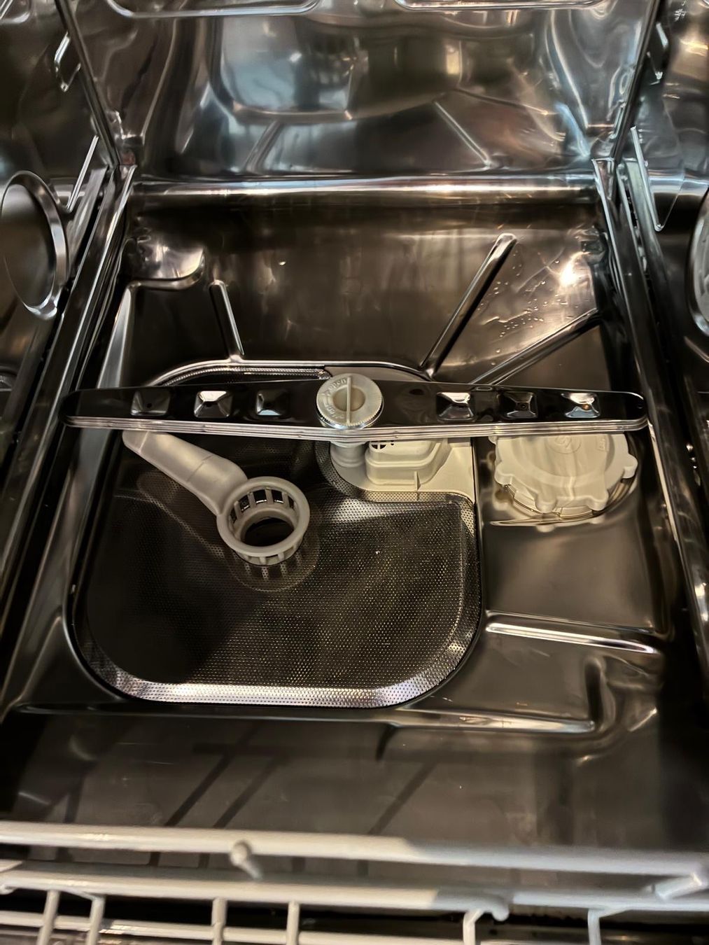 Miele Geschirrspüler: Geschierrspüler Miele 45 cm – Gebraucht aus Kerzers von Verso72 3