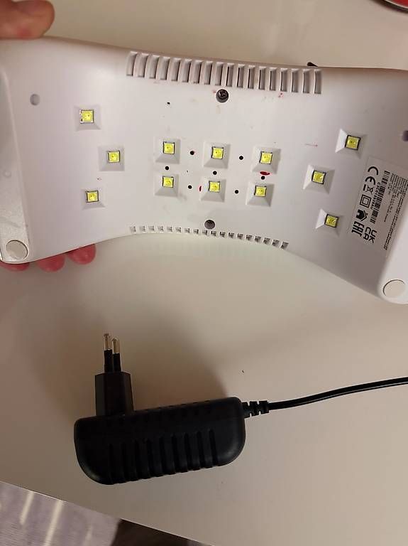 Nagellack: Neonail Lampe – Gebraucht aus Zürich von mic_2fww 1
