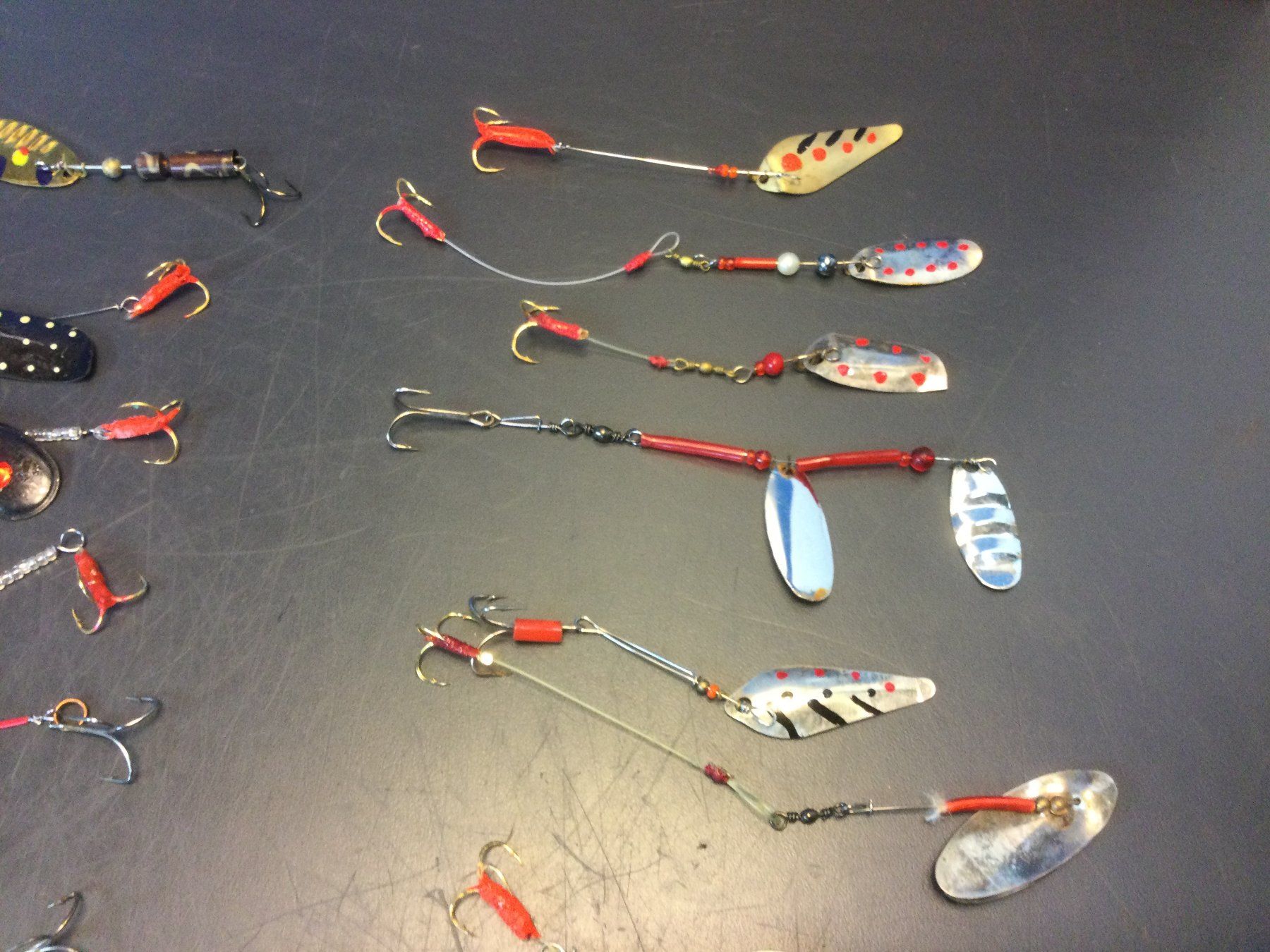 Esche: Posten fast neue Spinner Fischköder Löffel Angelhacken – Usato da Wangen SZ venduto da kuriosum12 6