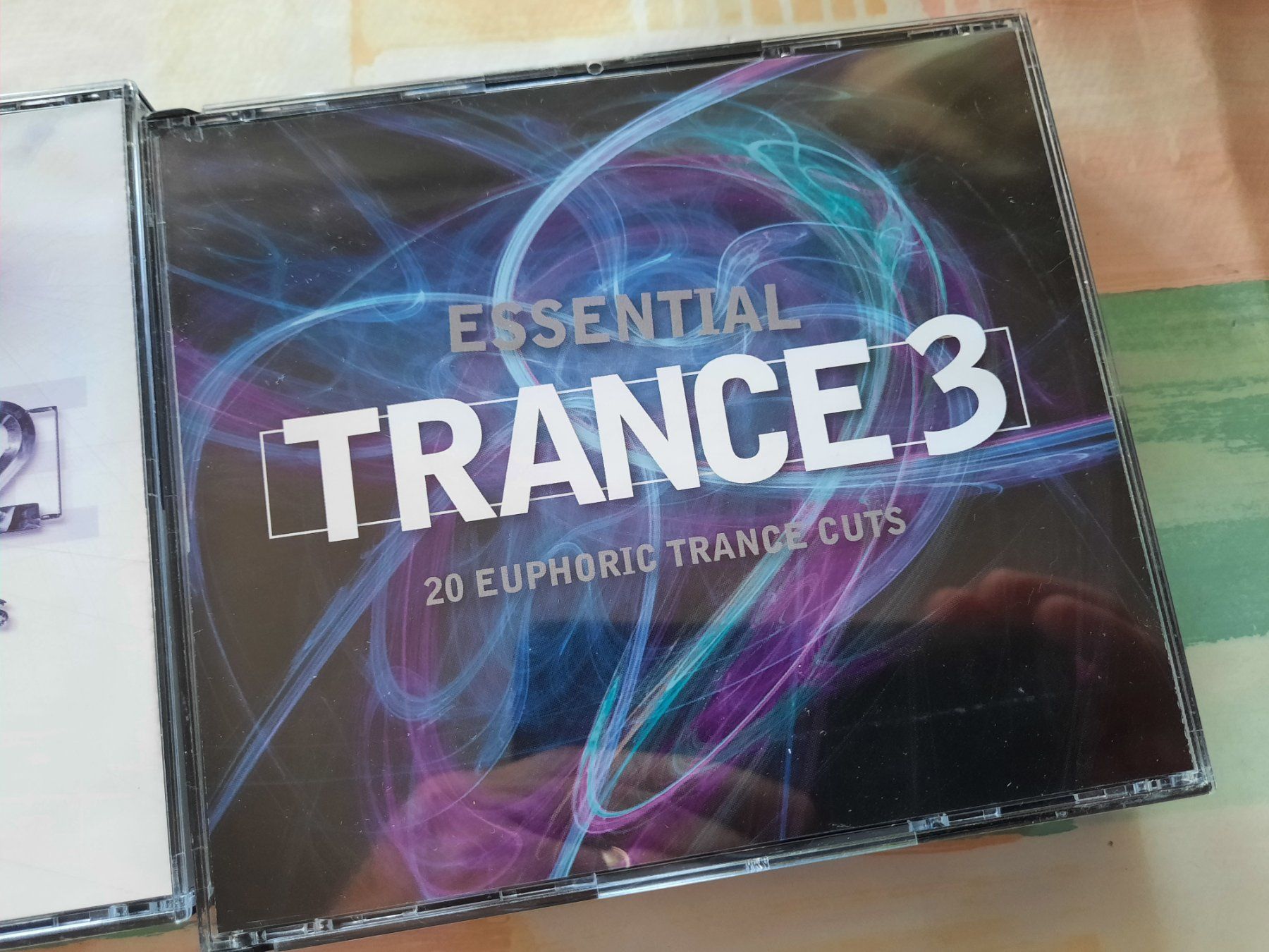 CDs: CD Coffret Essential Trance ( 6 Cds ) – Gebraucht aus Pully von bro_n52j 6