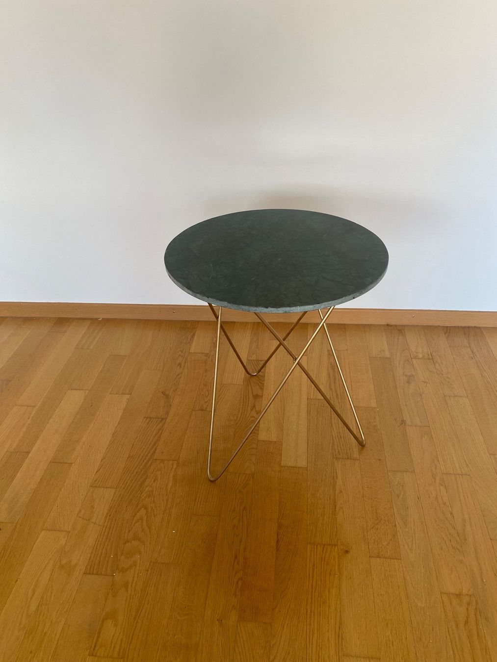 Tavoli: Beistelltisch – Usato da St. Gallen venduto da rut_2znq 2