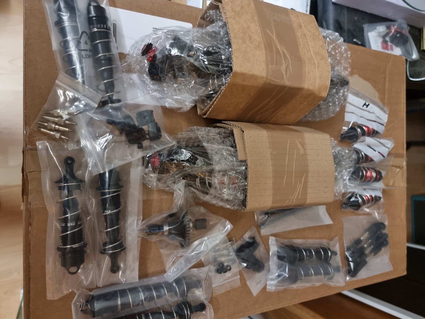 RC Kits de montage: Arrmateile – D'occasion à Saland par Orselina. 5